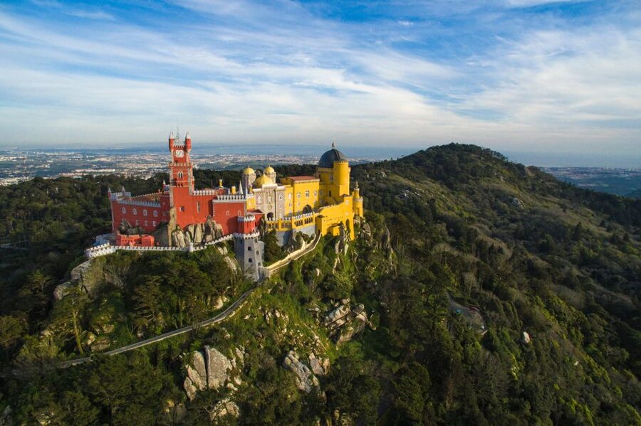 Lisbon: Sintra Half-Day Private Tour with Pena Palace - Why this private Sintra outing works well