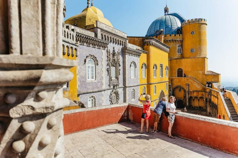 Lisbon: Sintra, Pena, Cabo da Roca, Cascais Tour with Pickup - Cascais, the aristocratic seaside retreat