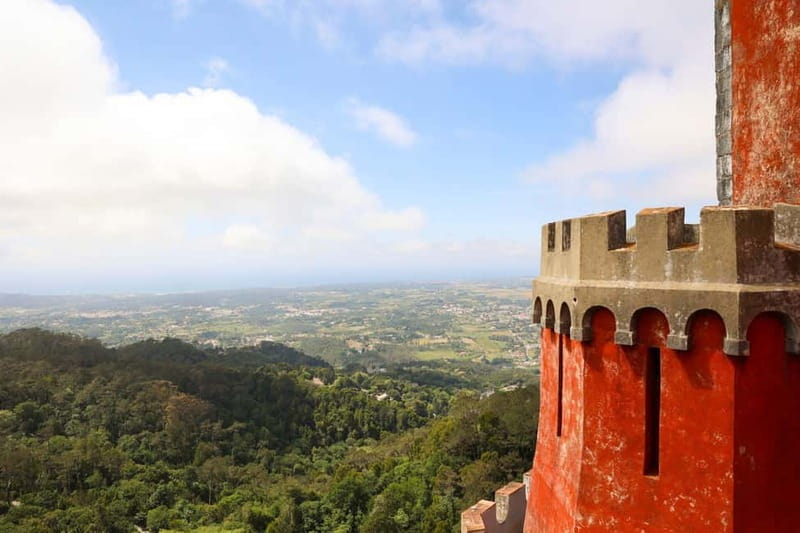 Lisbon: Sintra, Pena, Cascais & Cabo Day Tour with Tickets - Cascais: an easy final stop