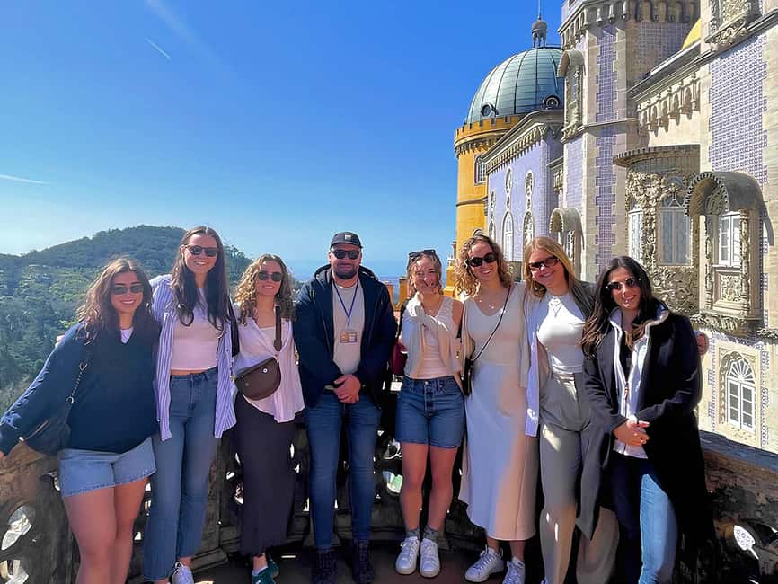 Lisbon: Sintra, Pena Palace, Cabo da Roca, & Cascais Tour - Guides are the heart of the experience