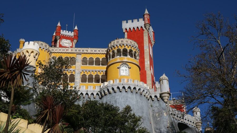Lisbon: Sintra, Pena Palace, Cabo Roca Coast & Cascais Tour - Should you book the Sintra and Cascais day trip?