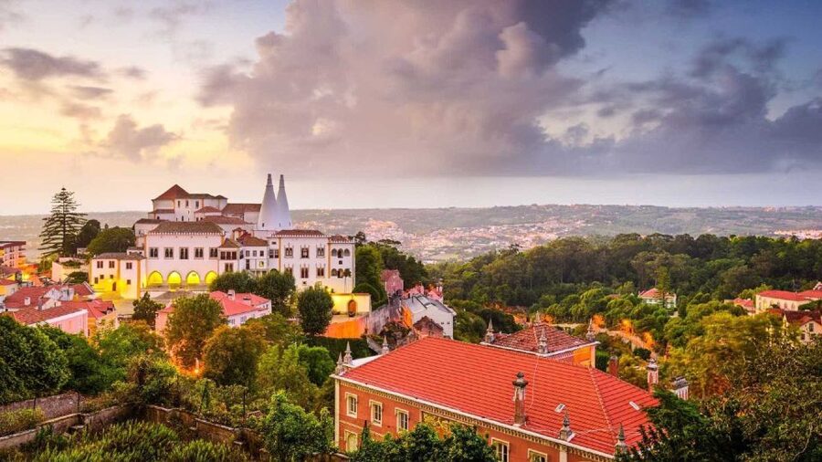Lisbon: Sintra, Pena Palace, Quinta Regaleira, Cascais Tour - Guincho Beach and the Atlantic cliffs
