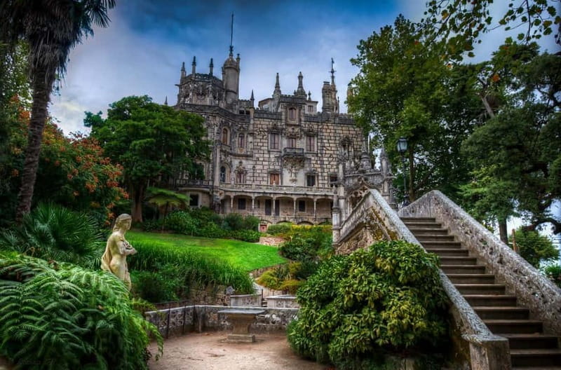 Lisbon: Sintra, Pena Palace, Regaleira & Monserrate Day Trip - Quinta da Regaleira and its famous initiation well
