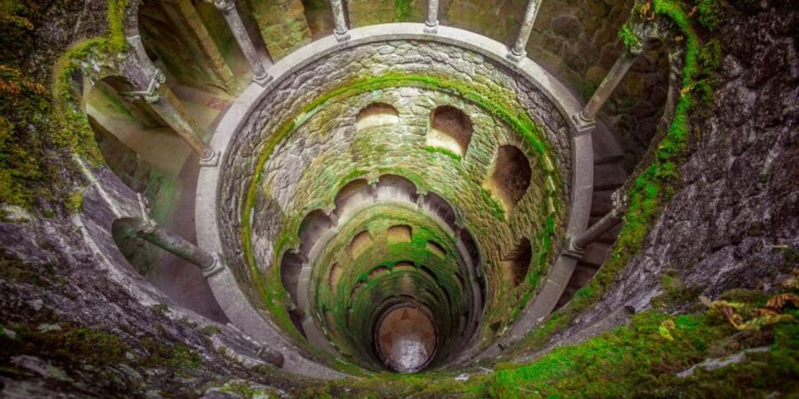 Lisbon: Sintra, Pena, Regaleira, Cabo da Roca & Cascais - What makes this Sintra day trip useful