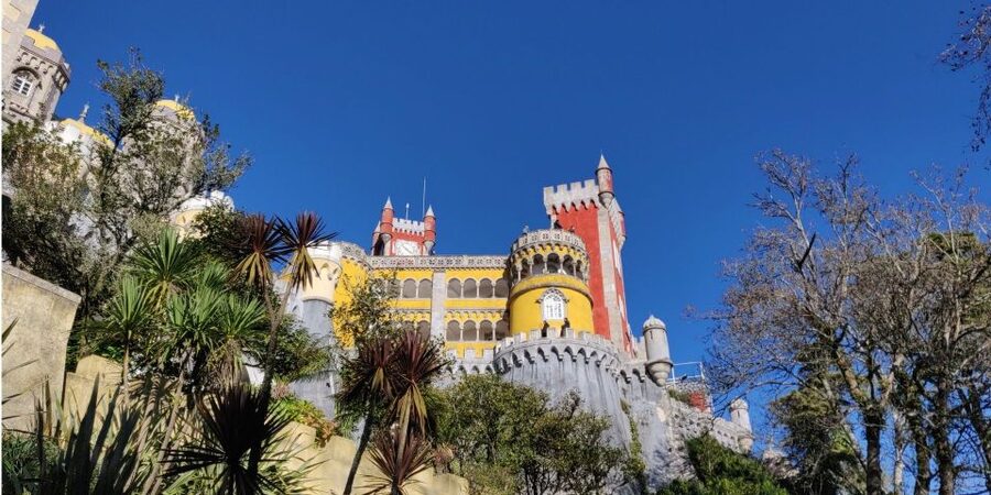 Lisbon: Sintra, Pena, Regaleira, Cabo da Roca & Cascais - The strange beauty of Quinta da Regaleira