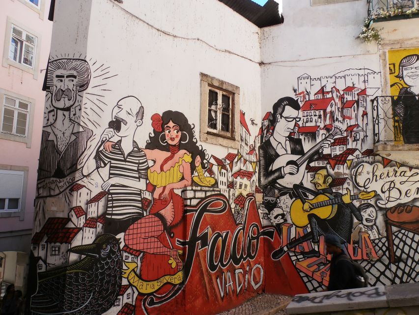Lisbon: Street Art and Historical Walking Tour - Key points to know before booking