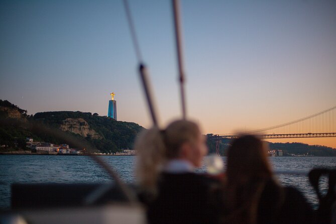 Lisbon Sunset Boat Cruise Tour With Drinks Included - Starting at the Tagus near Doca de Alcântara