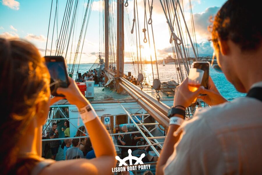 Lisbon: Sunset Boat Party with 2 Drinks and Free Club Entry - Who Will Enjoy This Most?