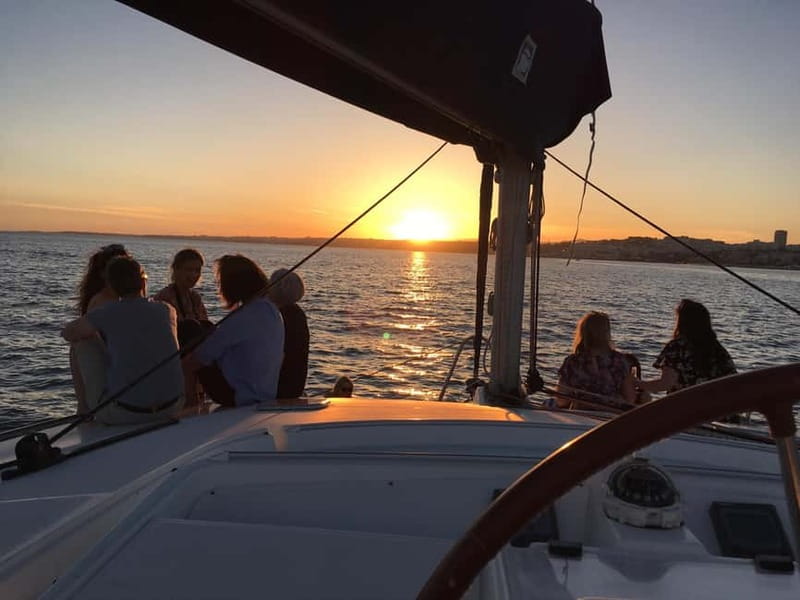 Lisbon: Sunset Catamaran Cruise with Drinks - Key points to know before you book