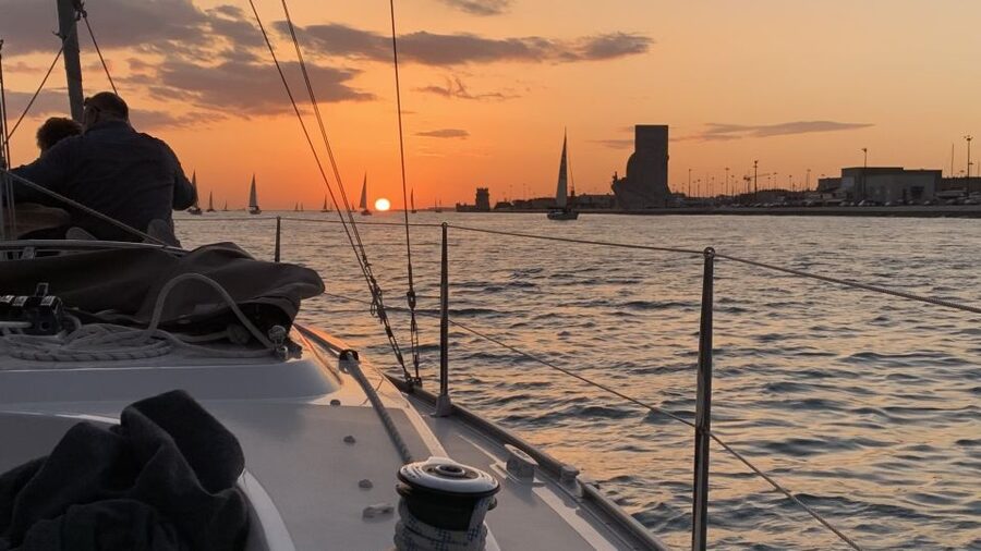 Lisbon: Sunset Cruise with Drinks and Snacks - Why Seeing Lisbon From the Tagus Matters