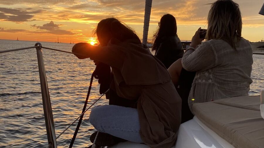 Lisbon: Sunset Cruise with Drinks and Snacks - MAAT, the Electricity Museum, and Lisbon’s Modern Edge