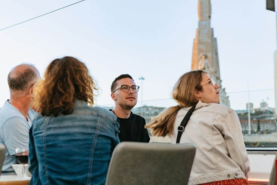 Lisbon: Sunset Cruise with Welcome Drink and Snacks - How useful is the audio guide?