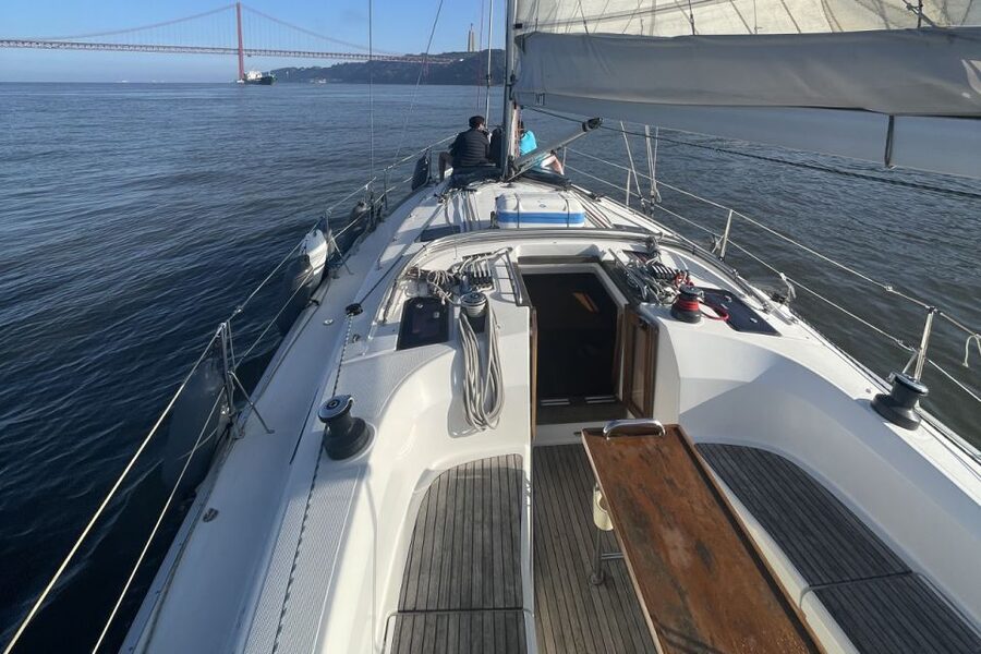 Lisbon: Sunset Sailing Boat Cruise with Wine - Bairro Alto and Alfama from the water