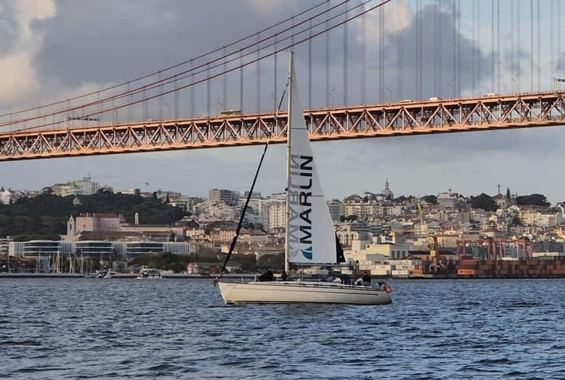 Lisbon: Sunset Sailing Boat Tour with Drinks - MAAT, the Electricity Museum, and modern Belém