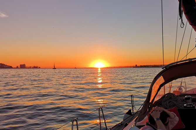 Lisbon Sunset Sailing Tour on Luxury Sailing Yacht with 2 Drinks - Sailing past Belém’s great monuments