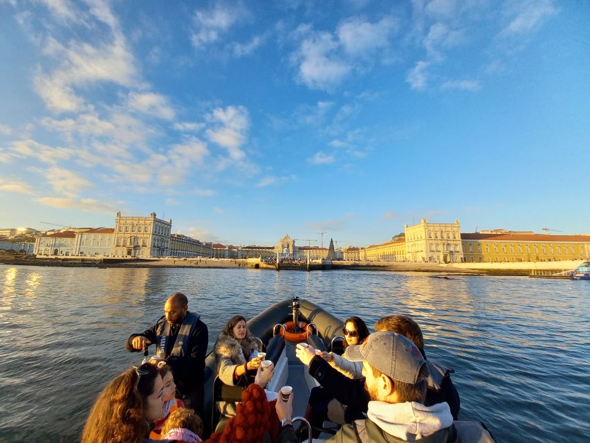 Lisbon: Sunset SpeedBoat Tour - Starting under the 25 de Abril Bridge