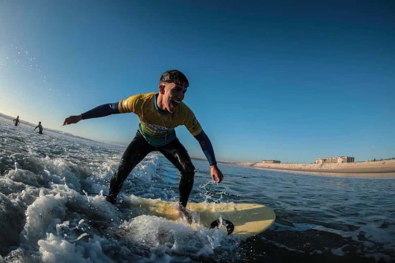 Lisbon: Surf Experience at Costa da Caparica - Key points before you book