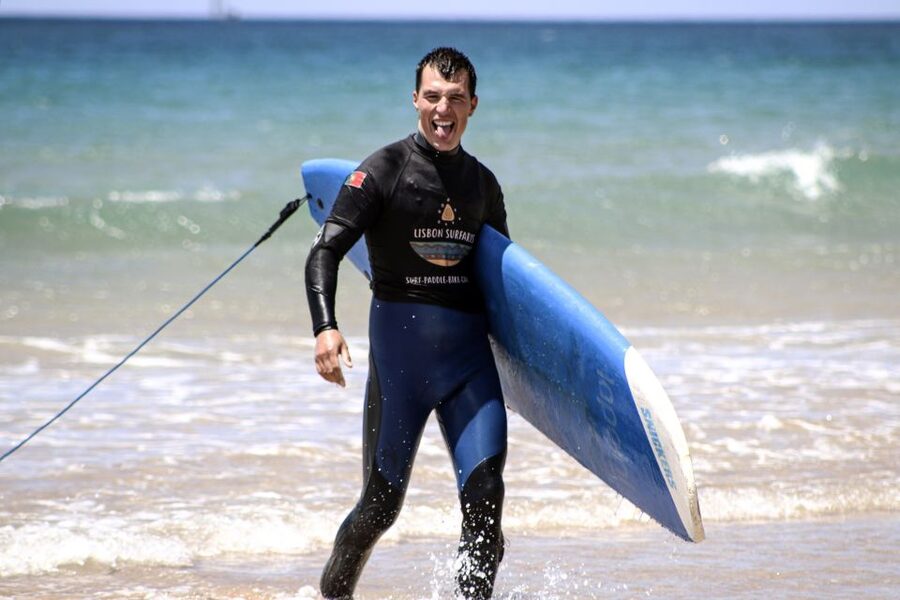 Lisbon: Surf Lesson - Catching Your First Lisbon Wave