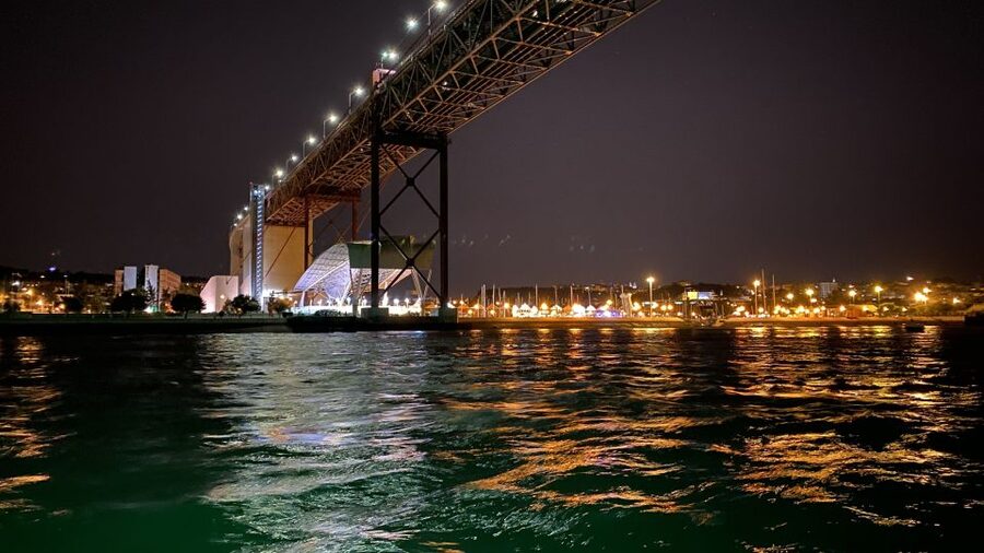Lisbon: Tagus River Cruise, Morning, Day, Sunset, or Night - Why the Tagus is the right place to see Lisbon