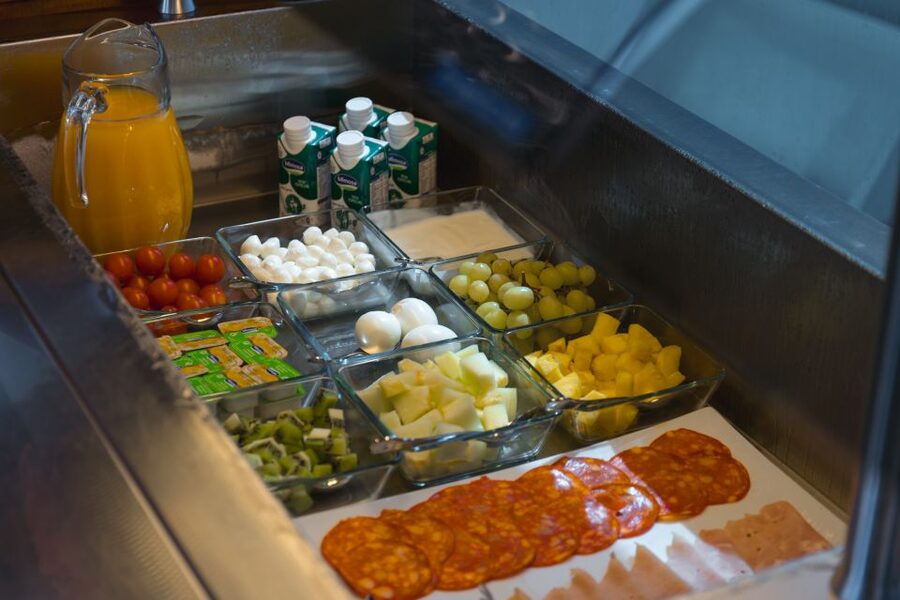 Lisbon: Tagus River Cruise With Brunch - Key points to know before booking