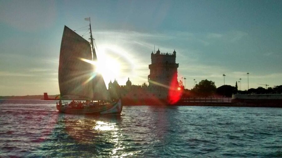 Lisbon: Tagus River Sunset Cruise in a Traditional Vessel - Who should book this cruise?