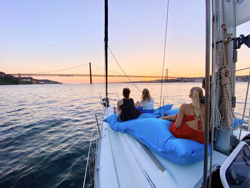 Lisbon: Tagus River Sunset Cruise with Drinks - How the $42 price holds up