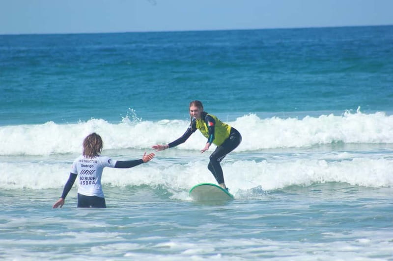 Lisbon: The Surf Instructor - surf lessons with transfer - The beach club and the rhythm of the day