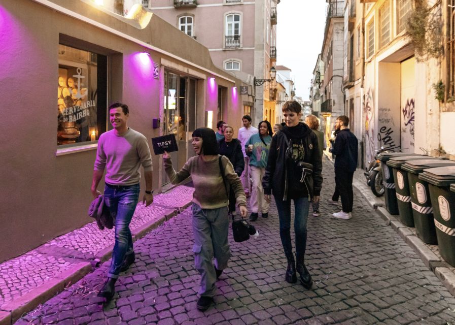 Lisbon: Tipsy Tour Fun Bar Crawl with a Local Guide - The guides make or break the night