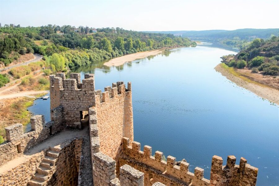 Lisbon: Tomar and Almourol Knights Templar Tour - The Pegões Aqueduct and the final photo stop