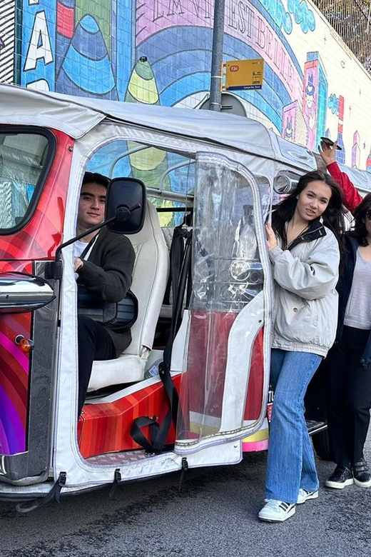 Lisbon Tour With Tuktuk - Portas do Sol and Lisbon’s famous viewpoints