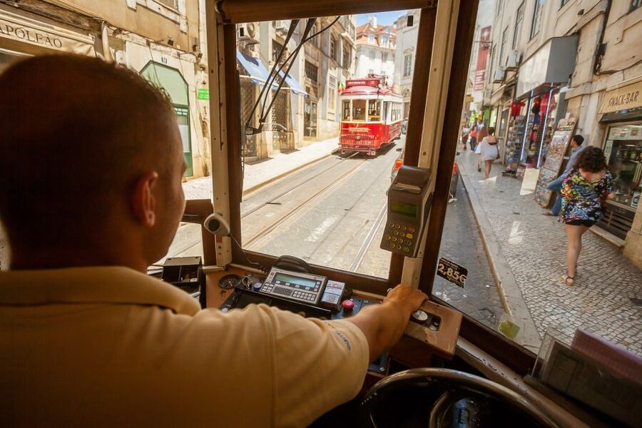 Lisbon Tram No. 28 Ride & Walking Tour - Riding Tram 28 through Lisbon’s old quarters