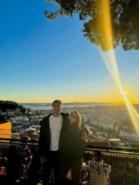 Lisbon: Tuk Tuk with hotel pick up and the best of old city - Guides make the difference