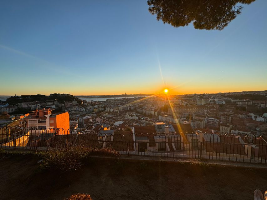 Lisbon: Tuk Tuk with hotel pick up and the best of old city - Food adds a welcome local touch