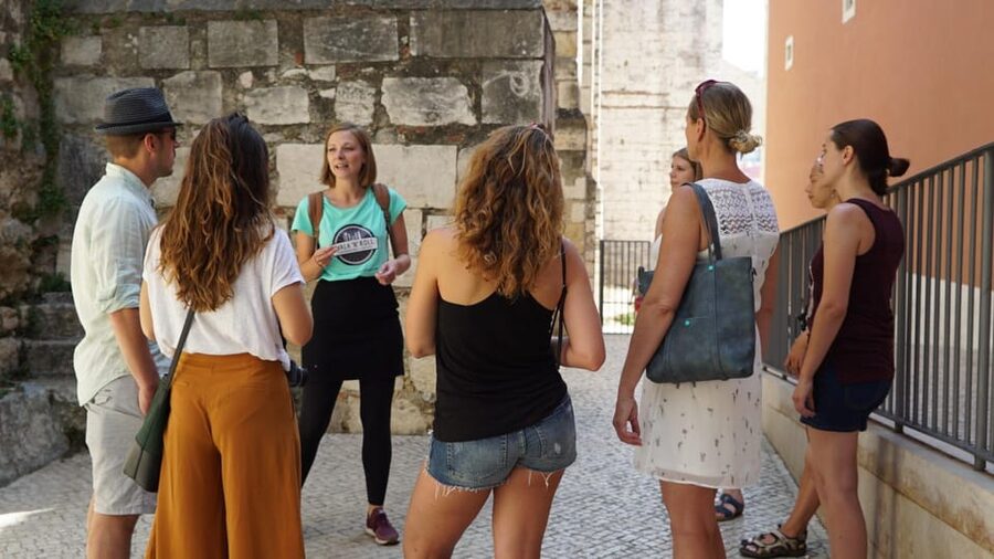 Lisbon: Walking Tour in the Center (Max 12 Participants) - Chiado, Praça Luís de Camões, and Bairro Alto