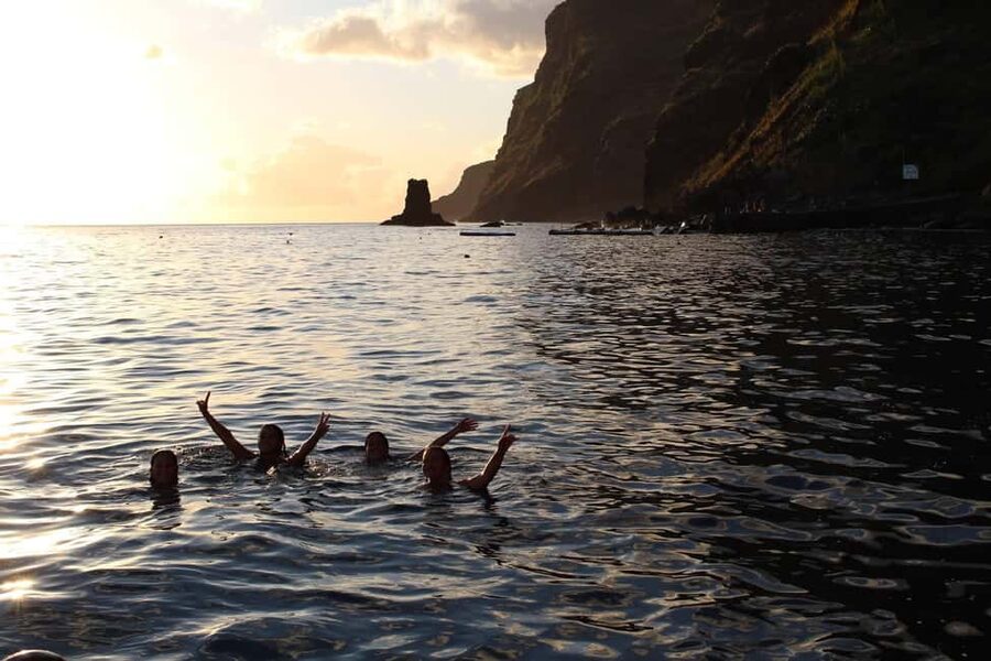 Madeeira: Sunset dinner cruise - What This Madeira Evening Cruise Is Really Like