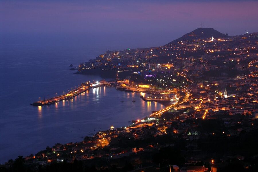 Madeira by Night with Traditional Dinner - Why this Madeira evening works