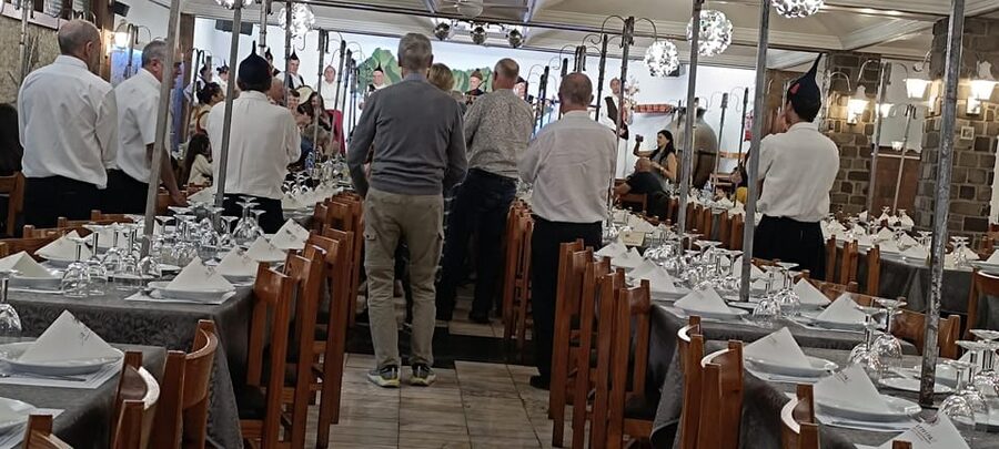 Madeira: Folk Dancing Show and Traditional Local Dinner - The short nighttime drive through Funchal