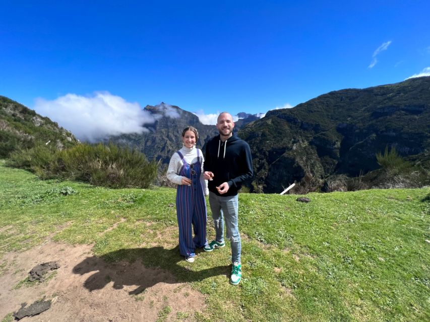 Madeira: Full-Day Jeep Tour with Guide and Pickup - Guides, jeeps, and the small-group atmosphere