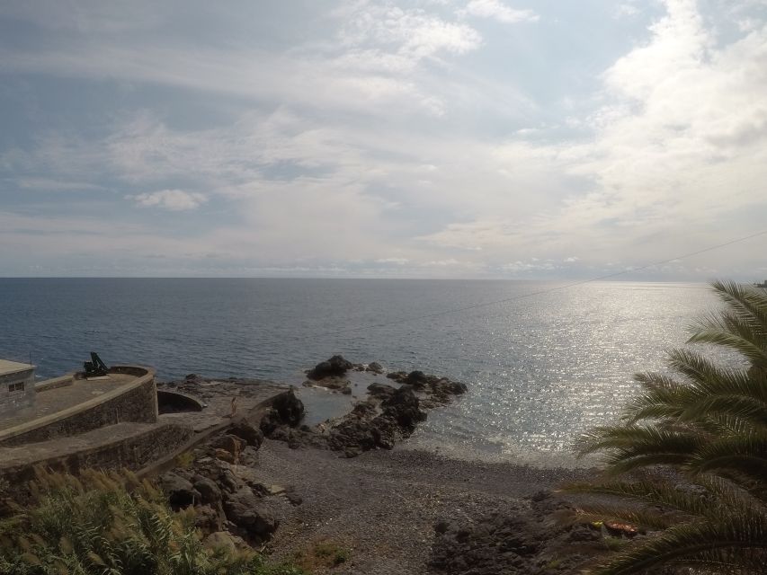 Madeira: Garajau Nature Reserve Kayak and Snorkel Tour - Guides who make beginners feel at home