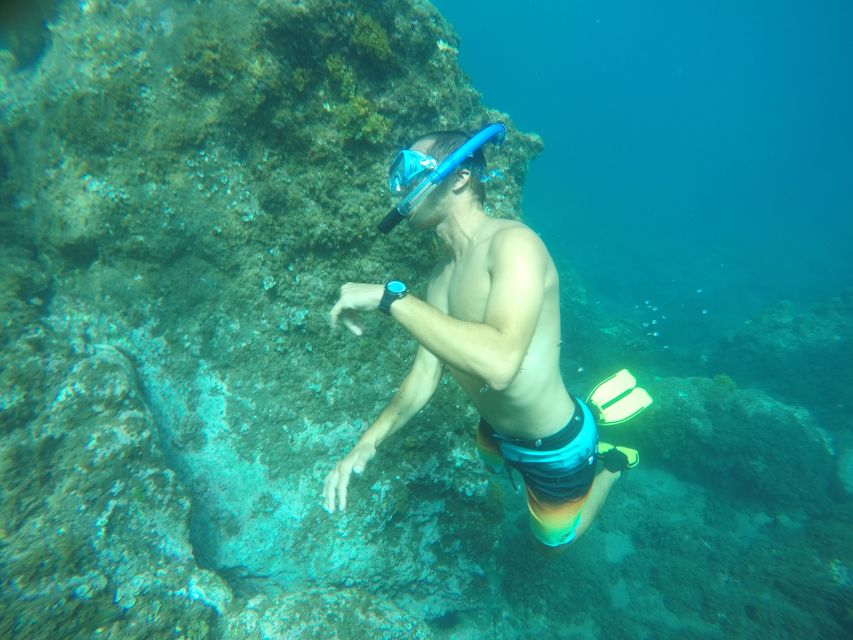 Madeira: Garajau Nature Reserve Kayak and Snorkel Tour - The paddle toward Lazareto