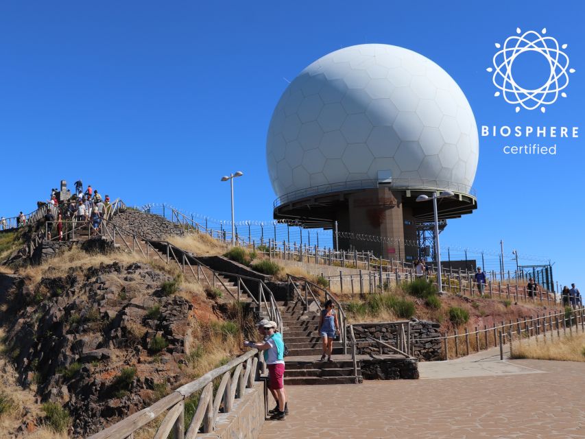 Madeira: Jeep tour Pico Areeiro, Santa Cruz and Cristo Rei - Cristo Rei closes the route with history and sea views