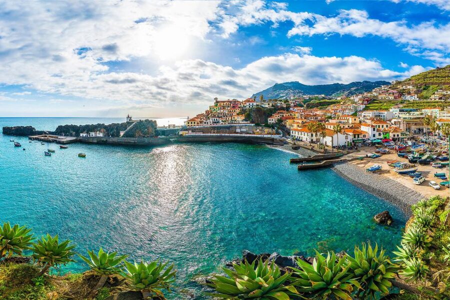 Madeira: Nuns Valley Half-Day Tour - Eira do Serrado: The View Worth the Uphill Walk
