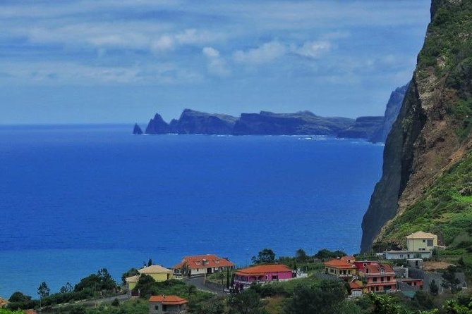 Madeira Peaks - Open 4X4 Full-Day Tour - Guides make or break the day