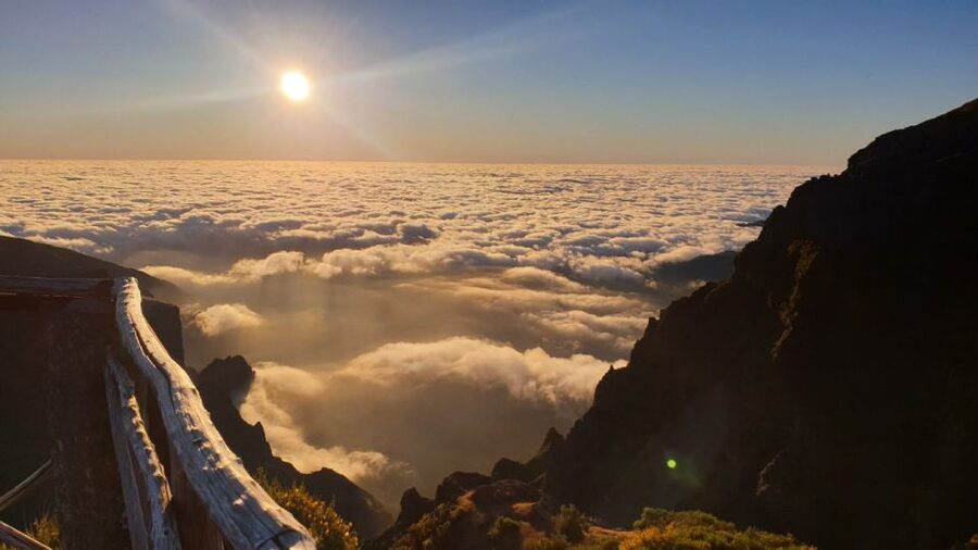Madeira: Pico do Areeiro Sunrise Tour - Pico do Areeiro: the main event at 1,818 meters