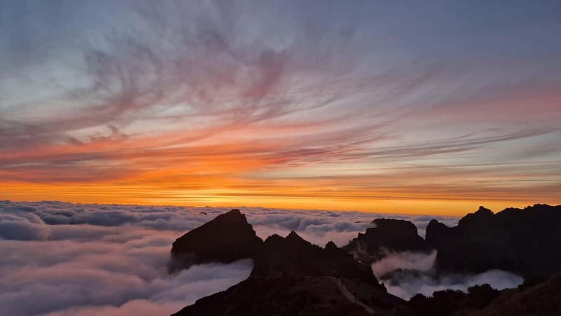 Madeira: Pico do Arieiro Sunset with Optional Dinner - What happens if clouds block the view