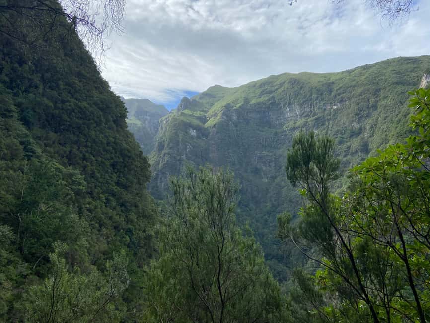 Madeira: PR 9 - Levada do Caldeirão Verde Hike Transfer - Is $47 a fair price?