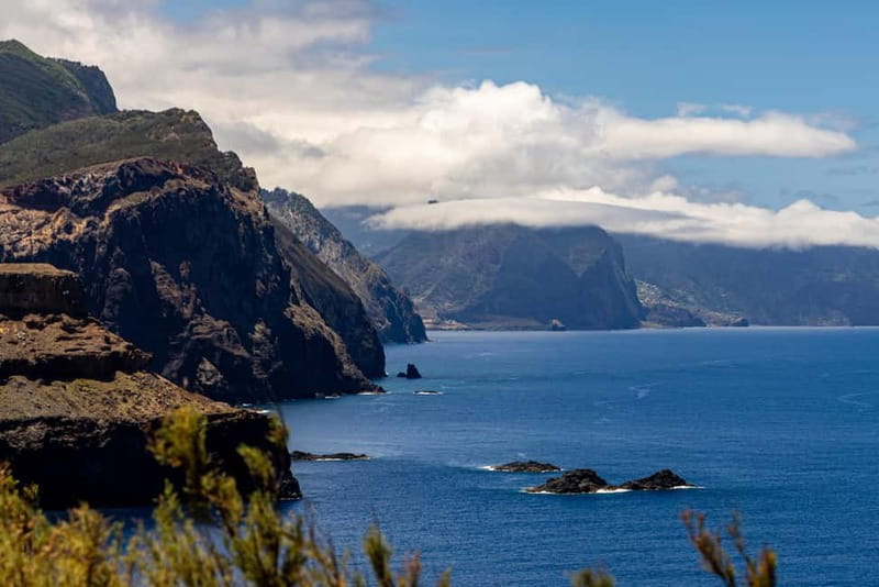 Madeira: PR8 -Ponta de São Lourenço Natural Reserve Transfer - The transfer from Funchal, Caniço, Garajau, or Machico