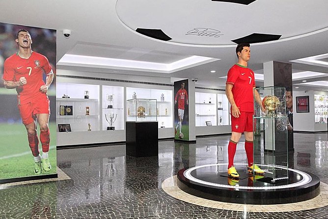 Madeira: Private Cristiano Ronaldo Tour with CR7 Museum - Visiting the football field from his youth