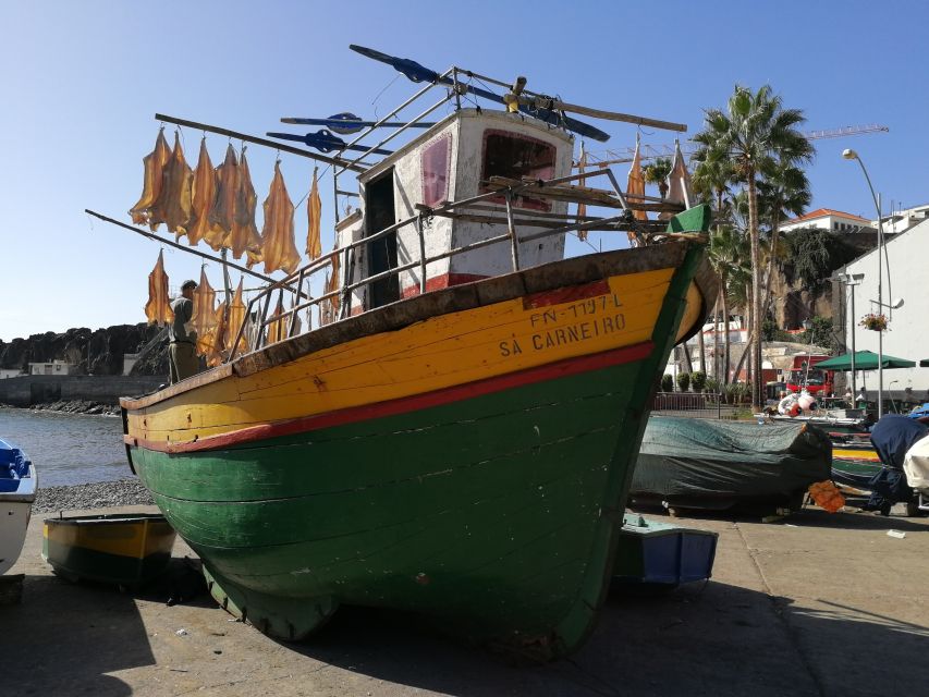 Madeira: Private Guided Cabo Girão Tour - Câmara de Lobos and Madeira’s fishing traditions