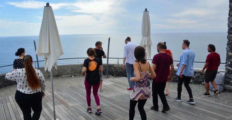Madeira: Salsa and Bachata dance and discovery experience - Starting with rhythm, timing, and connection